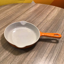 Load image into Gallery viewer, Vintage Cast Iron Cookware