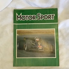 Load image into Gallery viewer, Vintage Hot Rod Magazines