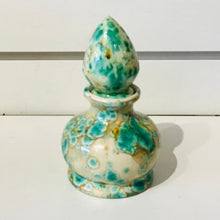 Load image into Gallery viewer, Studio Pottery Bottle with Stopper