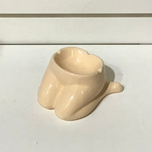Load image into Gallery viewer, Novelty Torso Ashtray