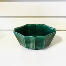 Load image into Gallery viewer, Vintage Ceramic Planters