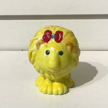 Load image into Gallery viewer, Ceramic Lily the Lion