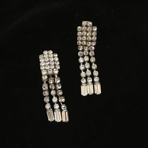 Vintage Rhinestone Clip On Earrings