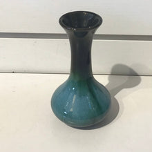 Load image into Gallery viewer, Blue Mountain Pottery