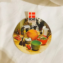 Load image into Gallery viewer, Rostiware Mixing Bowl Set - Deadstock