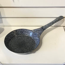Load image into Gallery viewer, Vintage Enamelware Camp Cookware