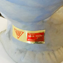 Load image into Gallery viewer, Vintage Genin Trudeau Bisque Figurine