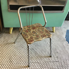 Load image into Gallery viewer, Vintage Child’s Chair