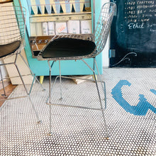 Load image into Gallery viewer, Contemporary Bertoia Style Barstools