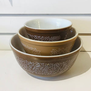 Pyrex Woodland Mixing Bowl Set