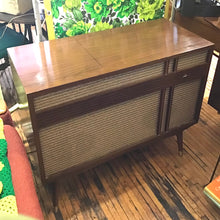 Load image into Gallery viewer, 1960s Simpson’s Sears HiFi