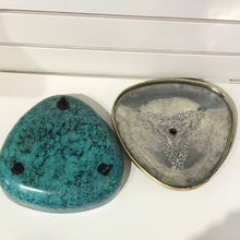 Load image into Gallery viewer, Vintage Triangle Trinket Tin