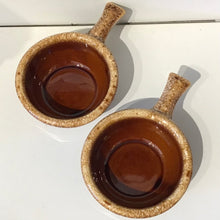 Load image into Gallery viewer, Vintage Hull Crooksville USA Soup Bowls
