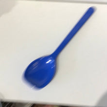 Load image into Gallery viewer, Vintage Plastic Kitchen Utensils
