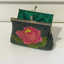 Load image into Gallery viewer, Vintage Evening Bags