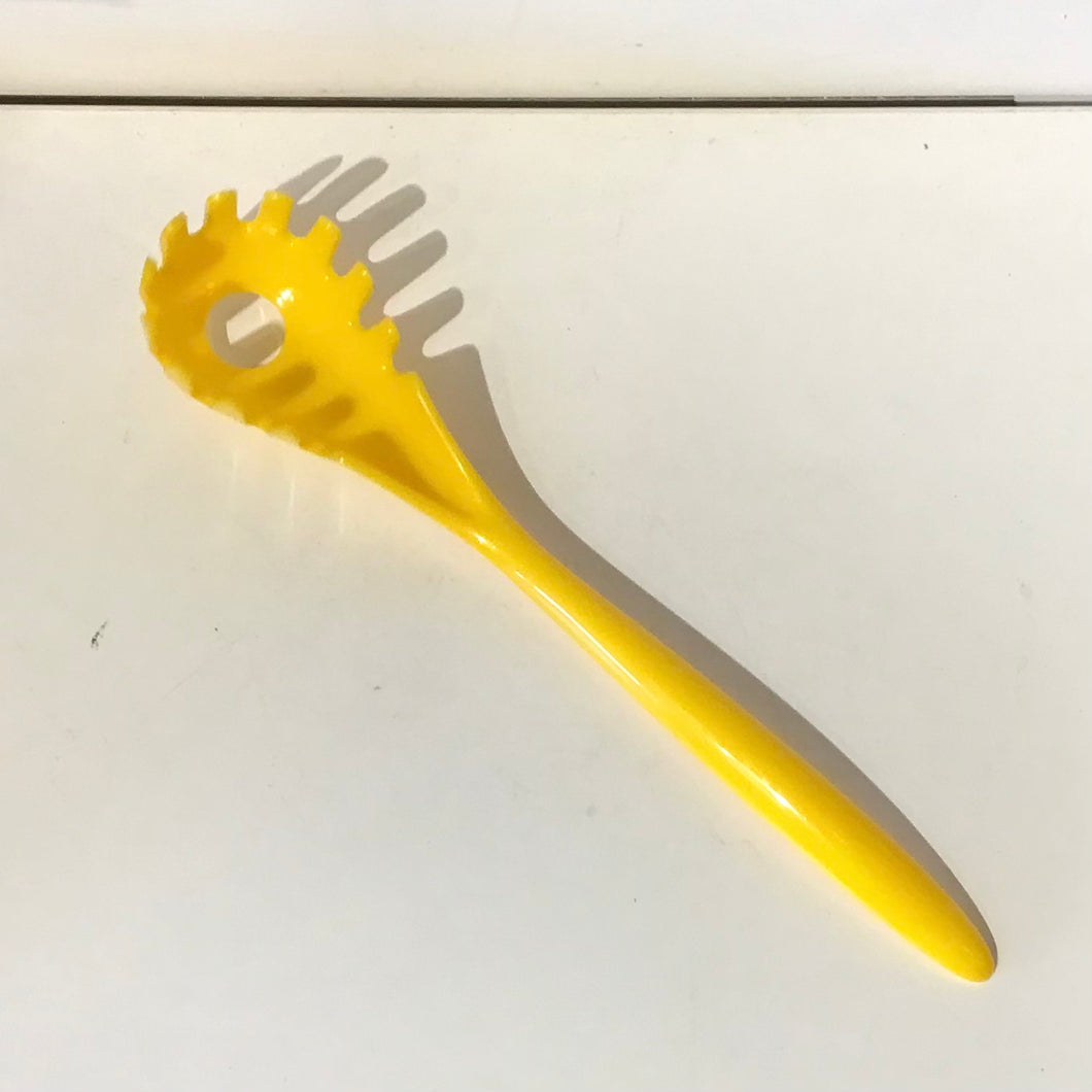 Vintage Plastic Kitchen Utensils