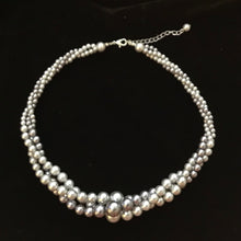Load image into Gallery viewer, Vintage Multi-strand Beaded Necklaces