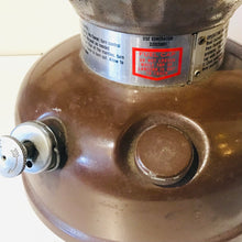 Load image into Gallery viewer, Vintage 1970s Coleman Model 275 Gasoline Lantern
