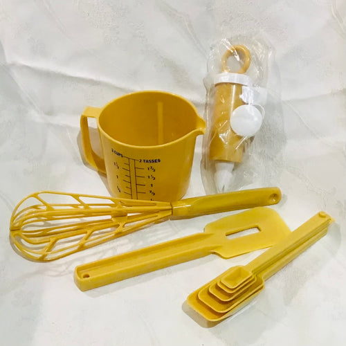 Crownware Kitchen Set - Deadstock