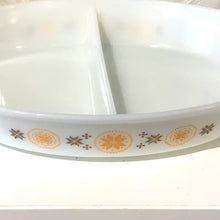 Load image into Gallery viewer, Town &amp; Country Pyrex Casserole Dish