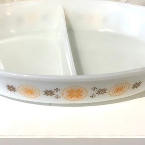 Town & Country Pyrex Casserole Dish