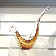 Load image into Gallery viewer, Stretch Glass Birds