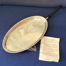 Load image into Gallery viewer, Deadstock Culinox Spring Copper Fish Skillet