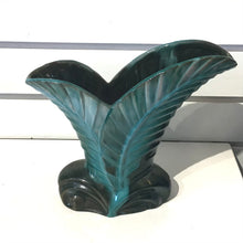 Load image into Gallery viewer, Blue Mountain Pottery