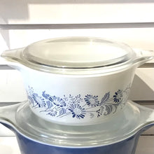 Load image into Gallery viewer, 1980s Pyrex Colonial Mist Casserole Dishes