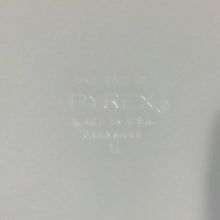 Load image into Gallery viewer, Vintage Olive Pattern Pyrex Casserole Dish