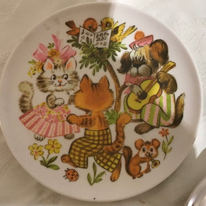 1970s Melmac Plate Pair