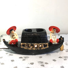 Load image into Gallery viewer, Vintage Chinese Boat TV Lamp