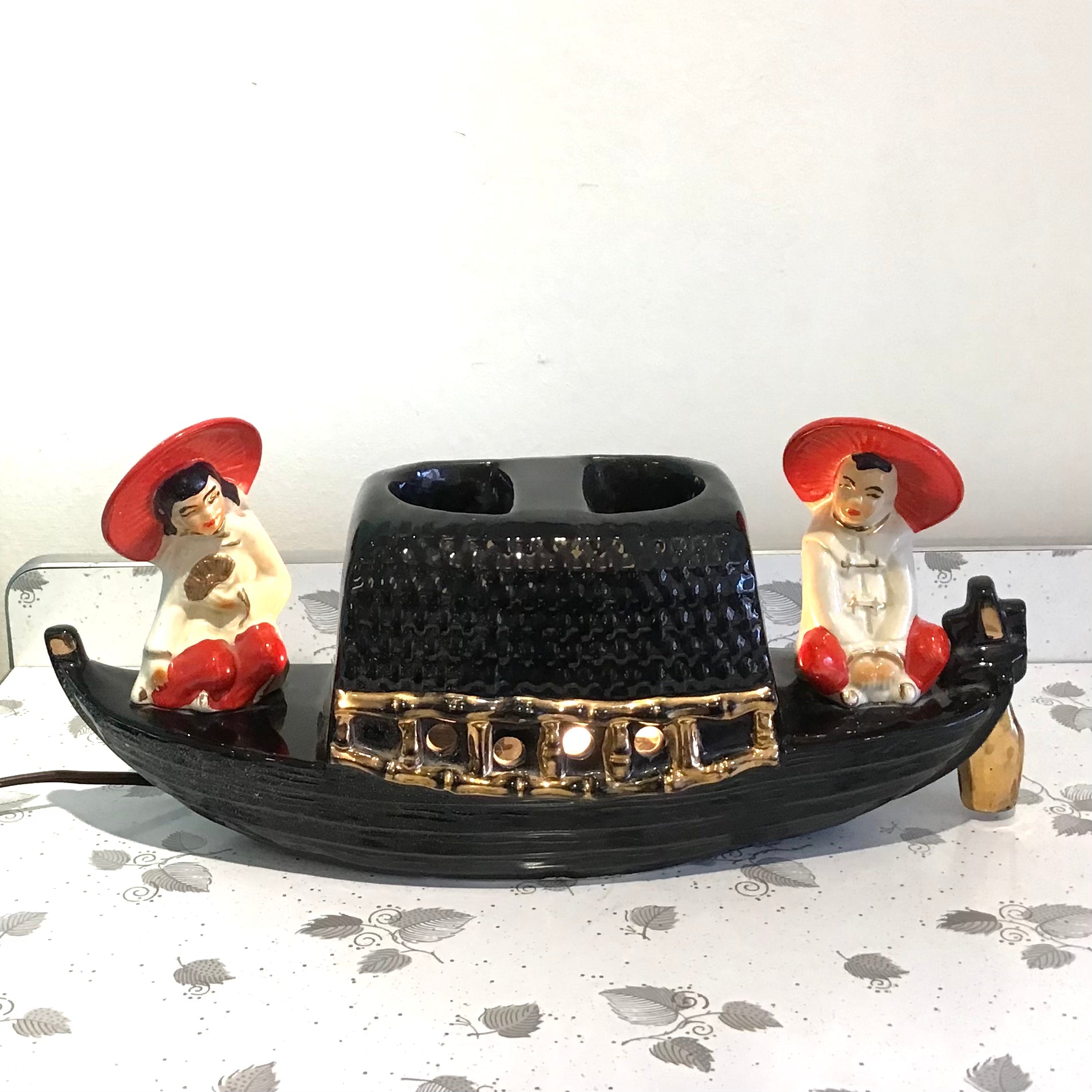 激レア！　警戒船 おおづき 内海曳船　鋳物製 灰皿 アンティーク　当時物　保管品 Vintage Chinese Boat TV Lamp – ethel20th