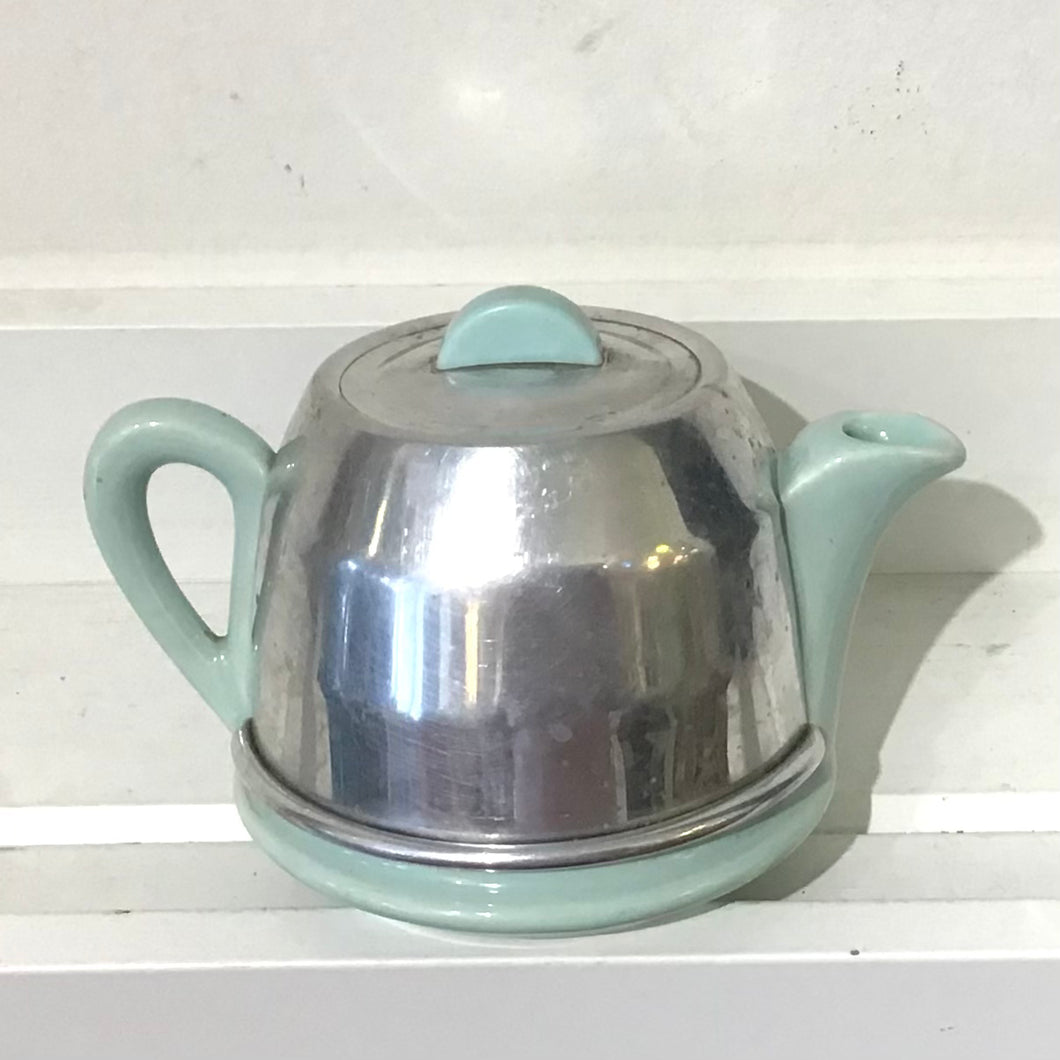 Tiny Tea Pot
