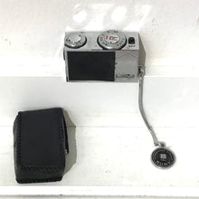 Load image into Gallery viewer, Sony ICR-120 Vintage AM Mini Transistor Radio