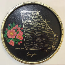 Load image into Gallery viewer, Vintage Souvenir US States Trays