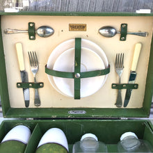 Load image into Gallery viewer, 1950s Picnic Set