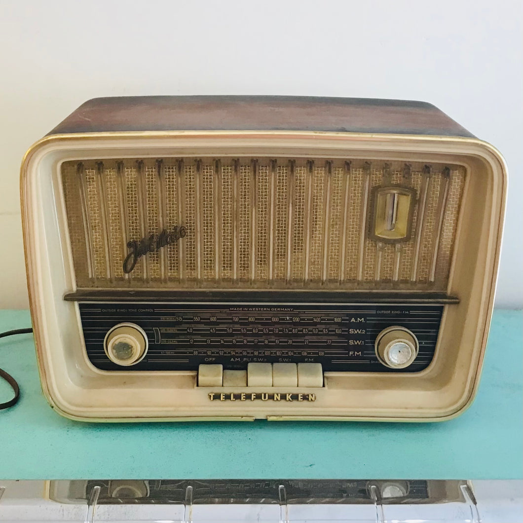 1960s Telefunken Jubilate Tube Radio