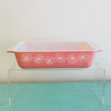 Load image into Gallery viewer, Pink Daisy Pyrex Space Saver