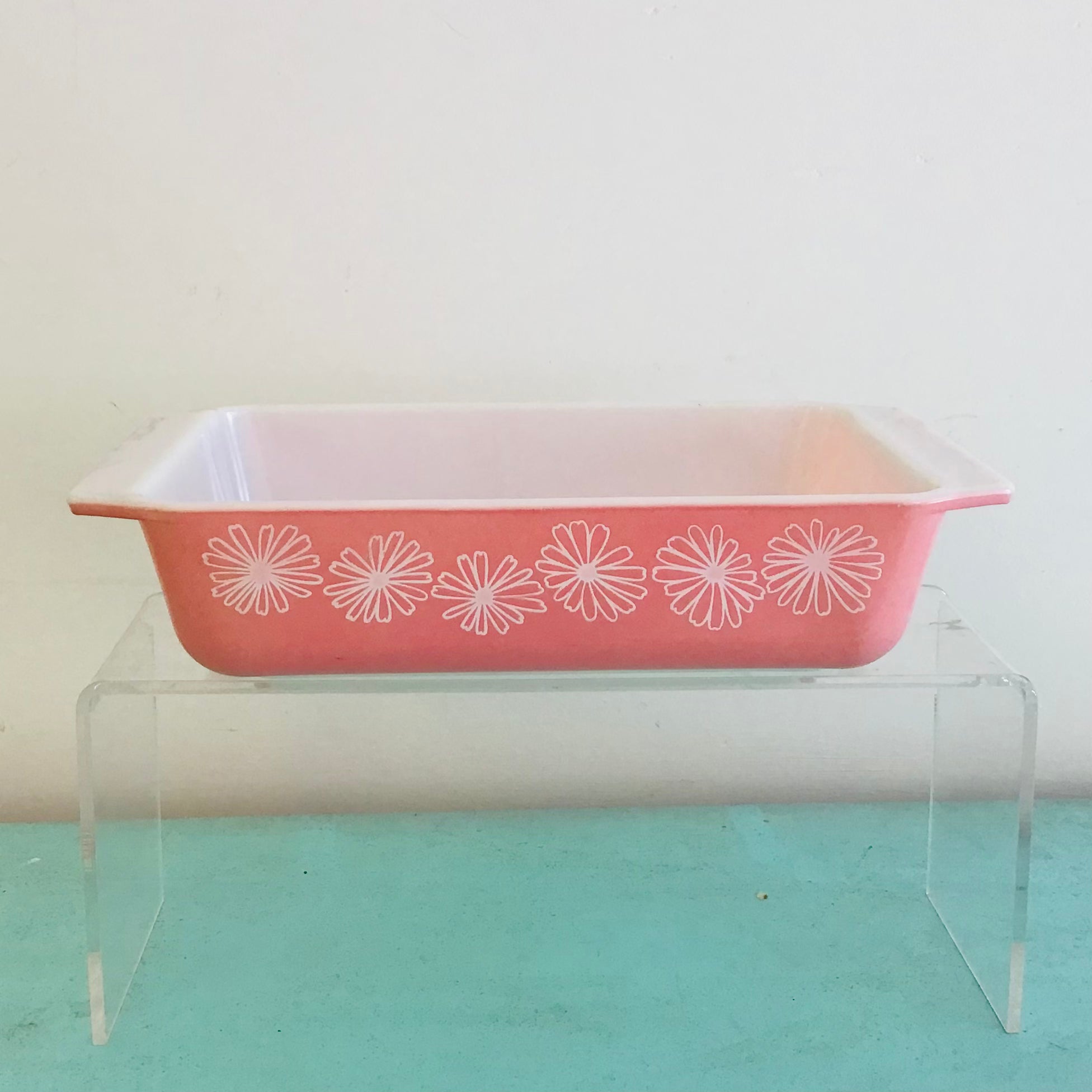 Pink daisy pyrex sale