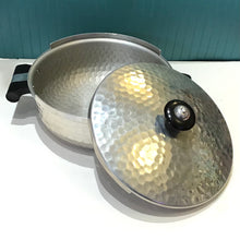 Load image into Gallery viewer, Vintage Aluminum Serving Dish
