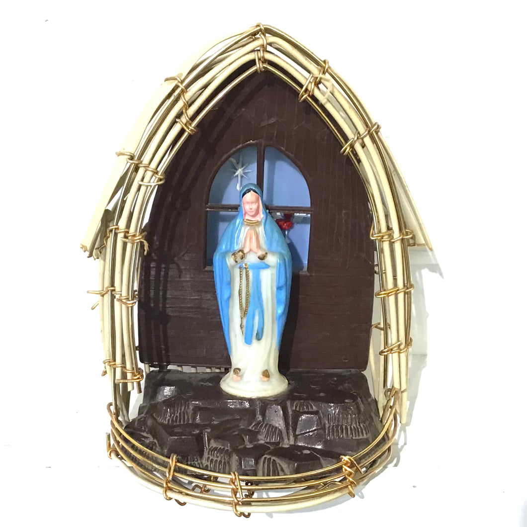 Holy Mary Diorama