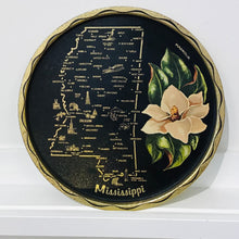 Load image into Gallery viewer, Vintage Souvenir US States Trays
