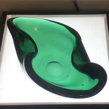 Load image into Gallery viewer, Art Glass Ashtray