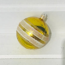 Load image into Gallery viewer, Vintage Plastic Christmas Ornaments
