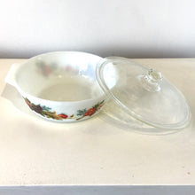Load image into Gallery viewer, JAJ Pyrex Casserole Bowl with Lid